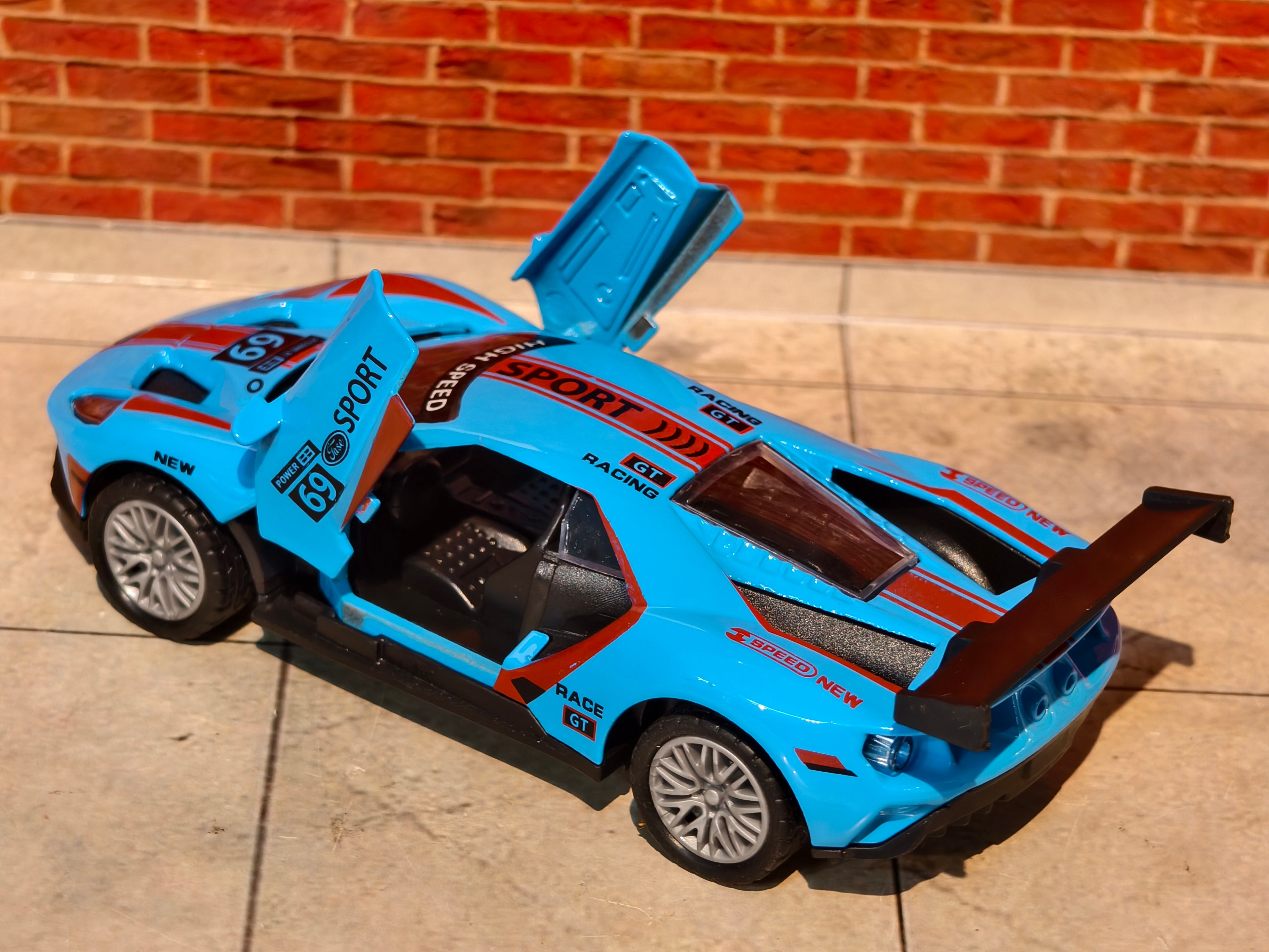 Ford GT 2017 1:36 Scale Racing Edition