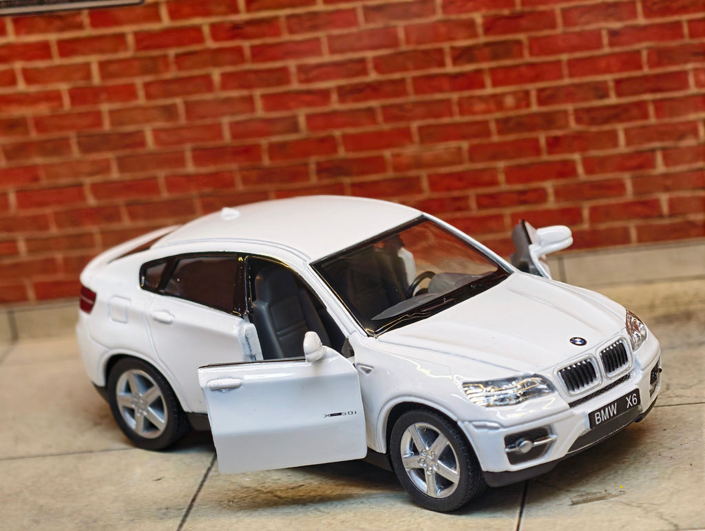 Kinsmart Official Licensed BMW X6 1:38 Scale