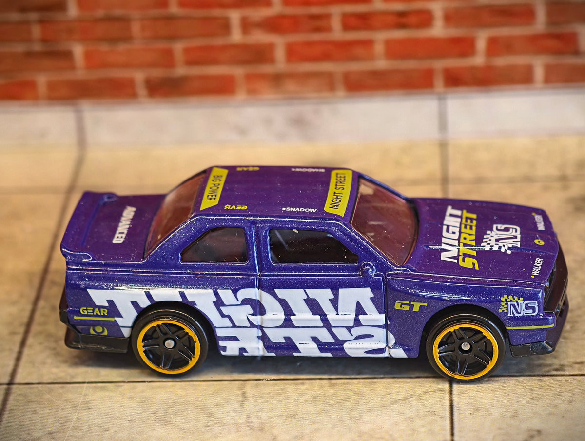 BMW E30 1:64 Scale