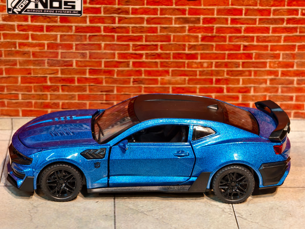 Chevrolet Camaro 1:32 Scale Premium Detailing with Light and Sound