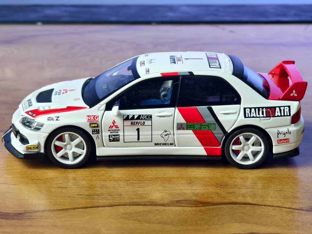 Lancer Evolution 1:32 Scale Collector's Edition Premium Detailing