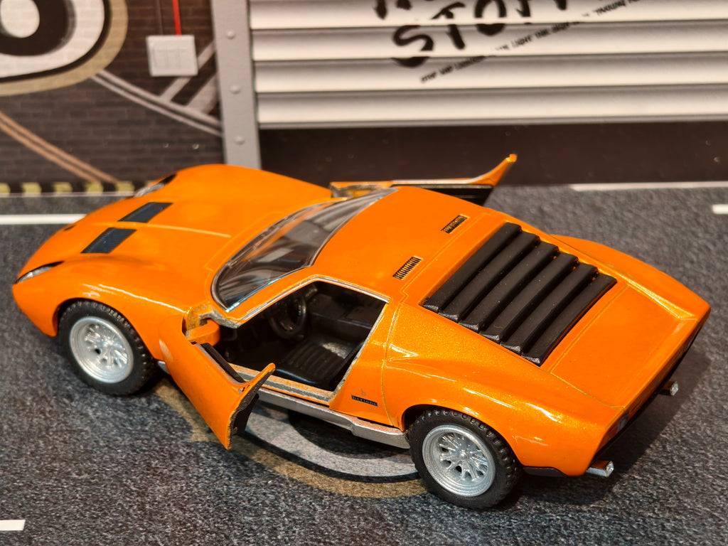 KINSMART OFFICIAL LICENSED 1971 Lamborghini Miura P400 SV KT5390 1:34 Scale