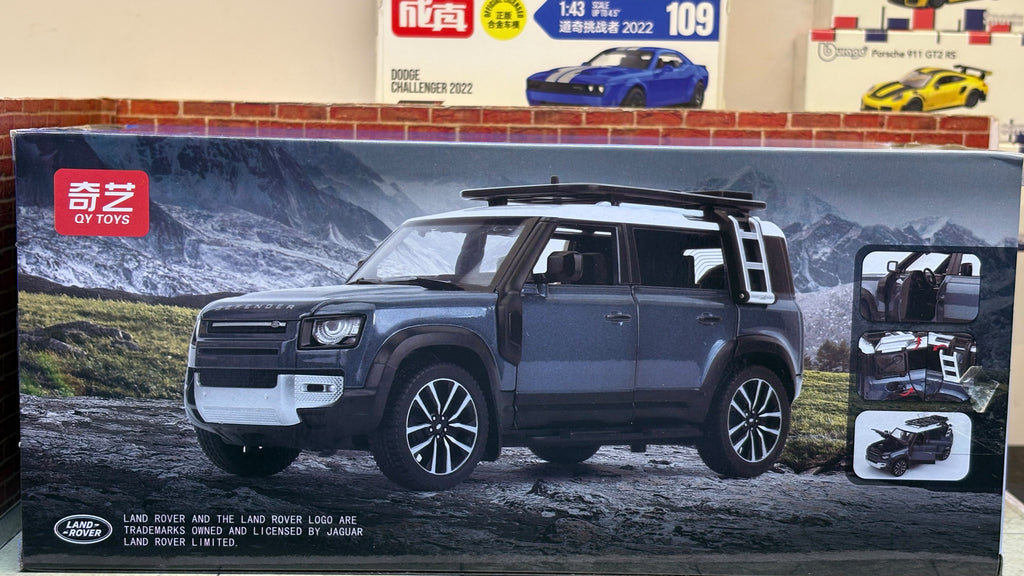 QY Official Licensed Land Rover Defender 110 1:24 Scale Premium Detailing
