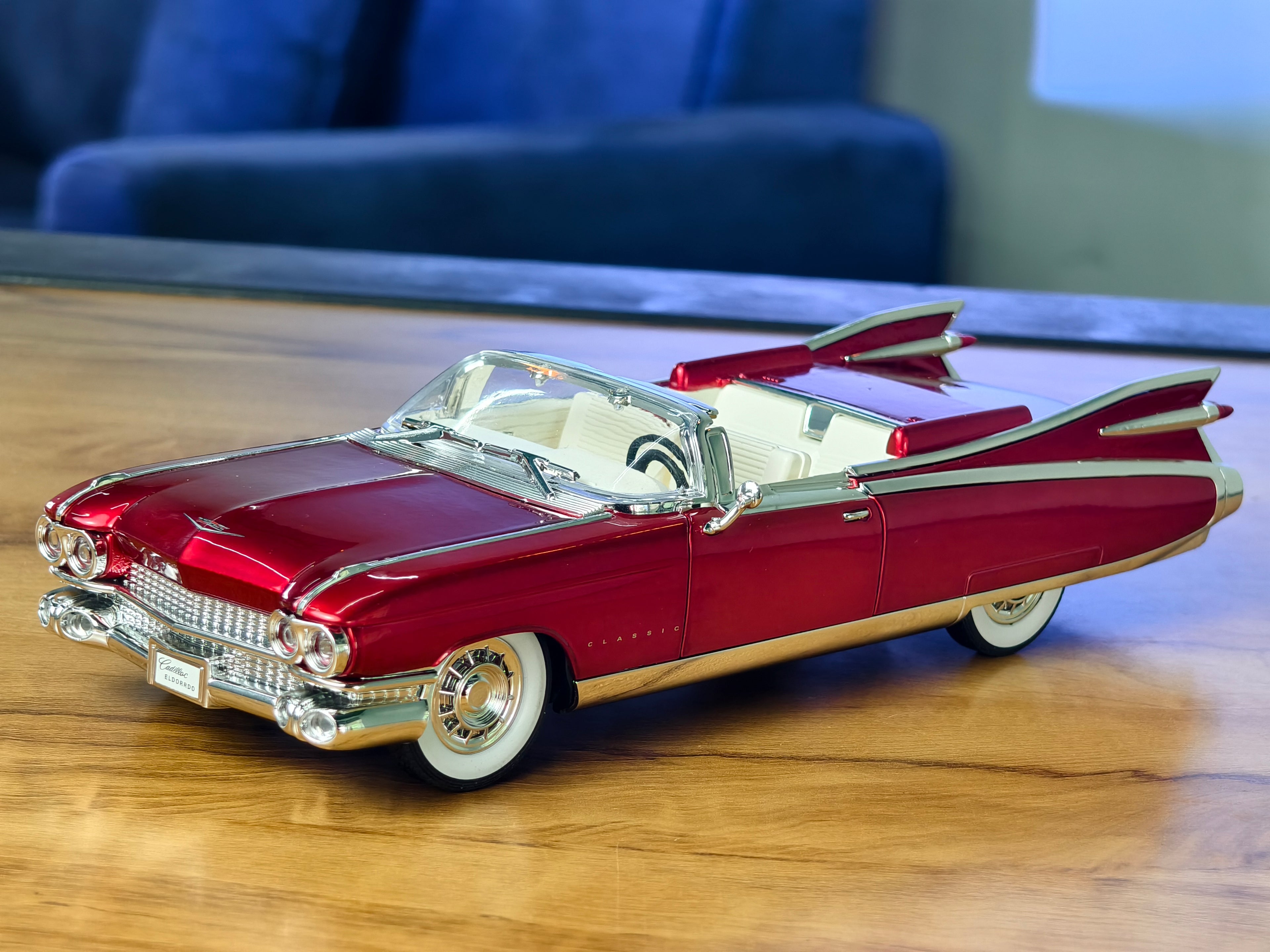 Cadillac El Dorado Biarritz 1:22 Scale Premium Detailing