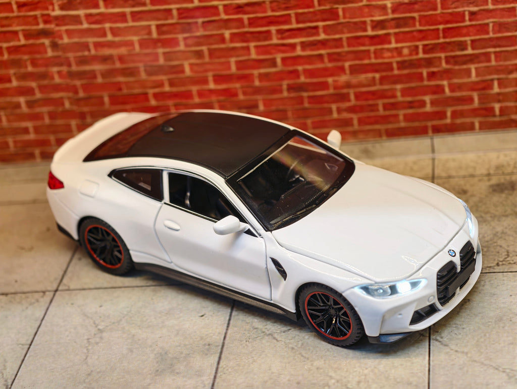BMW M4 Competition (G82) 1:32 Scale Premium Detailing