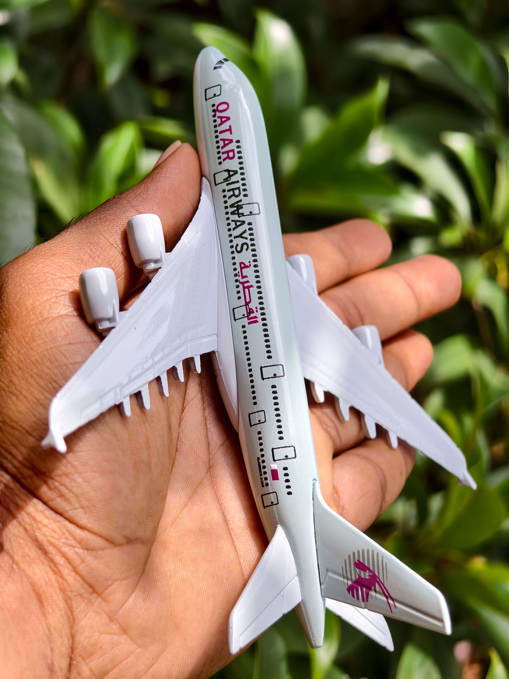 Qatar Airways Airbus  A380 1:400 Scale (16 cm) Metal Diecast