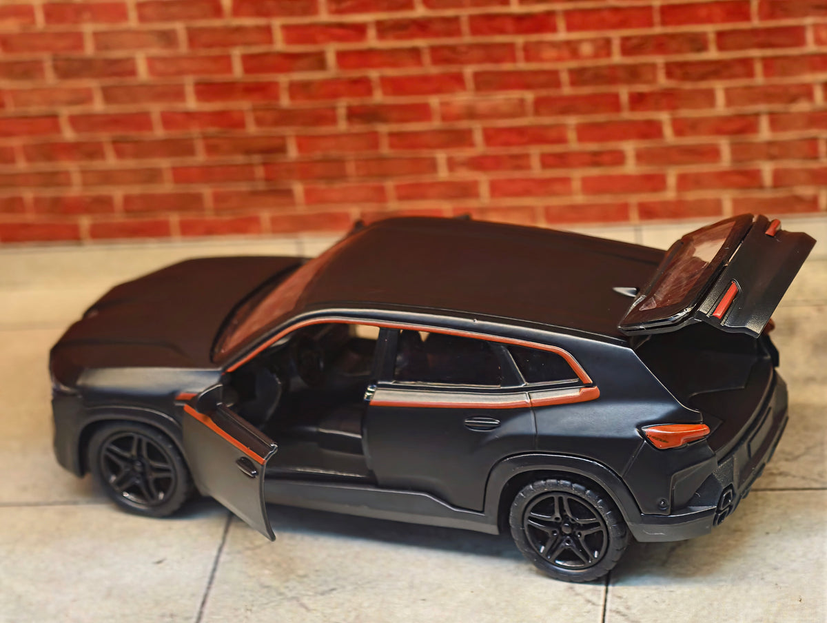 BMW X M 1:26 Scale Premium Detailing