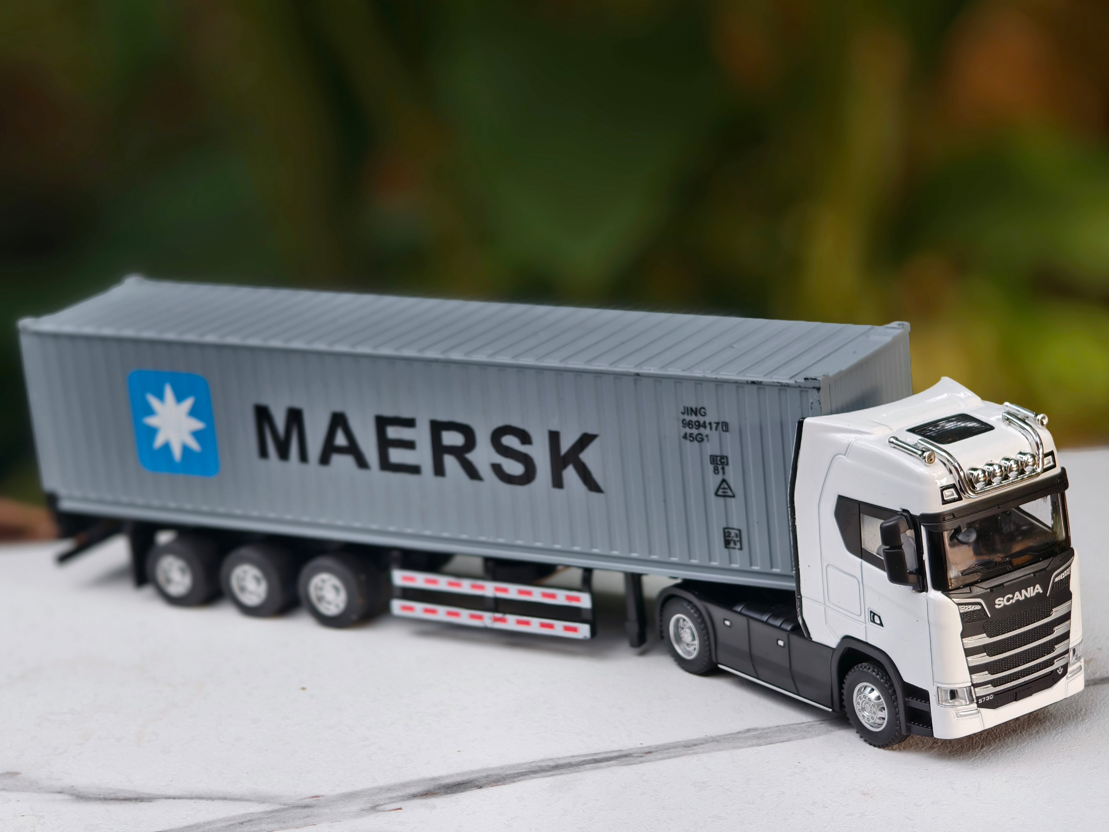 Scania S730 V8 (Tractor-Trailer) 1:50 Scale Big Size Truck