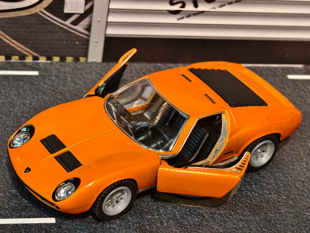 KINSMART OFFICIAL LICENSED 1971 Lamborghini Miura P400 SV KT5390 1:34 Scale