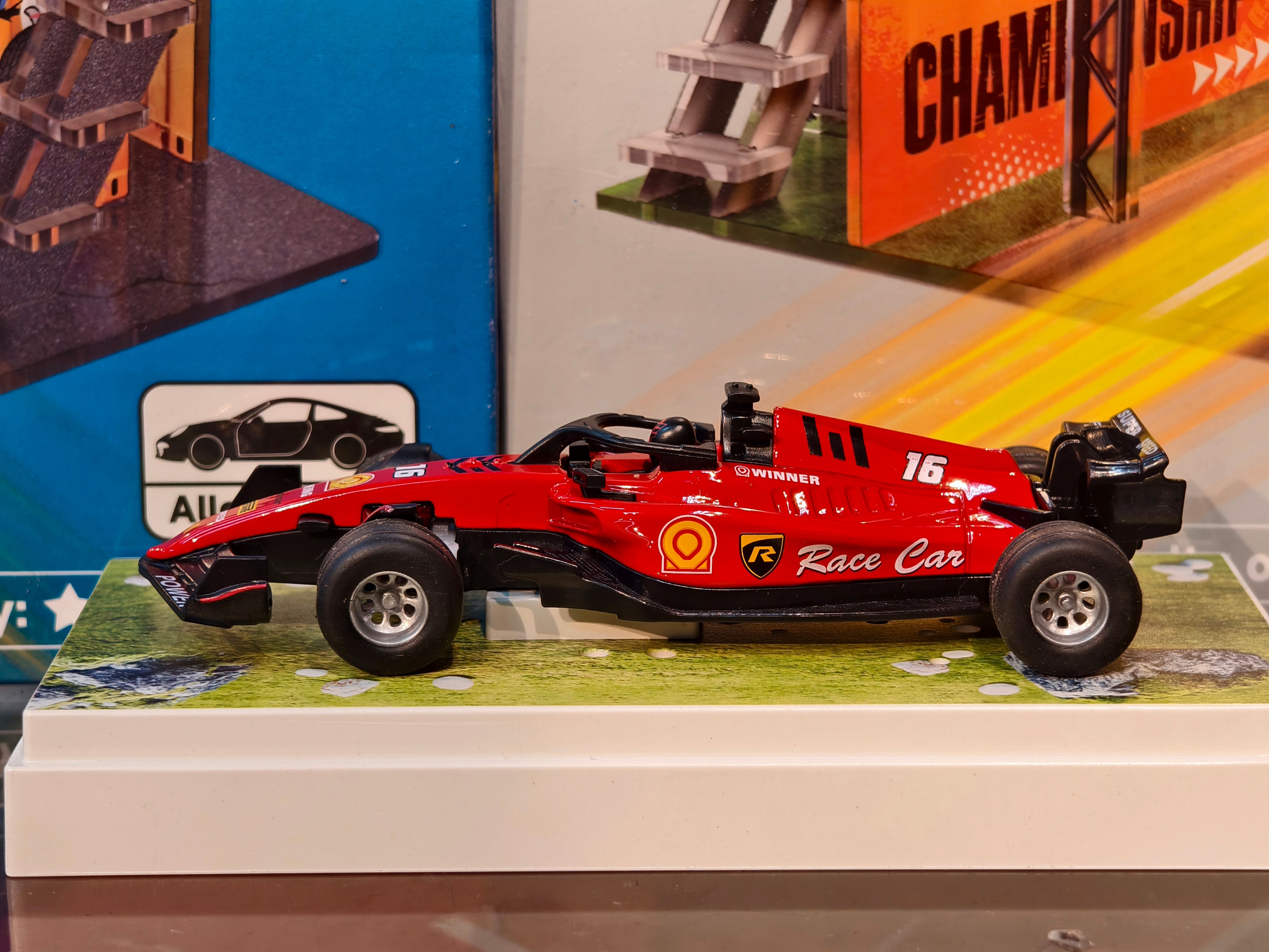 TRASPED Minir RC F1 1:64 Diecast RC Cars