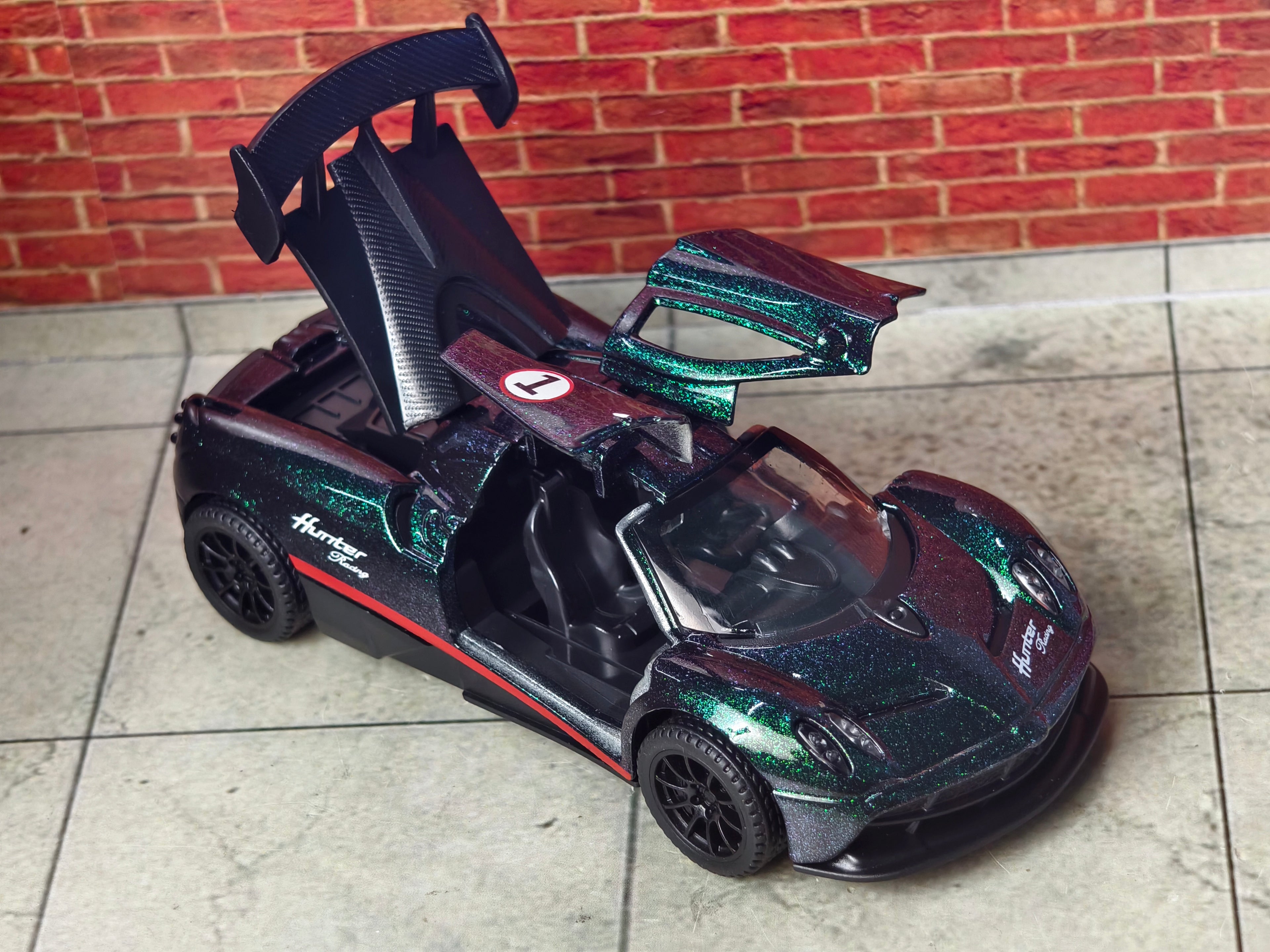 Pagani Huayra 1:36 Scale 3 Doors Openable