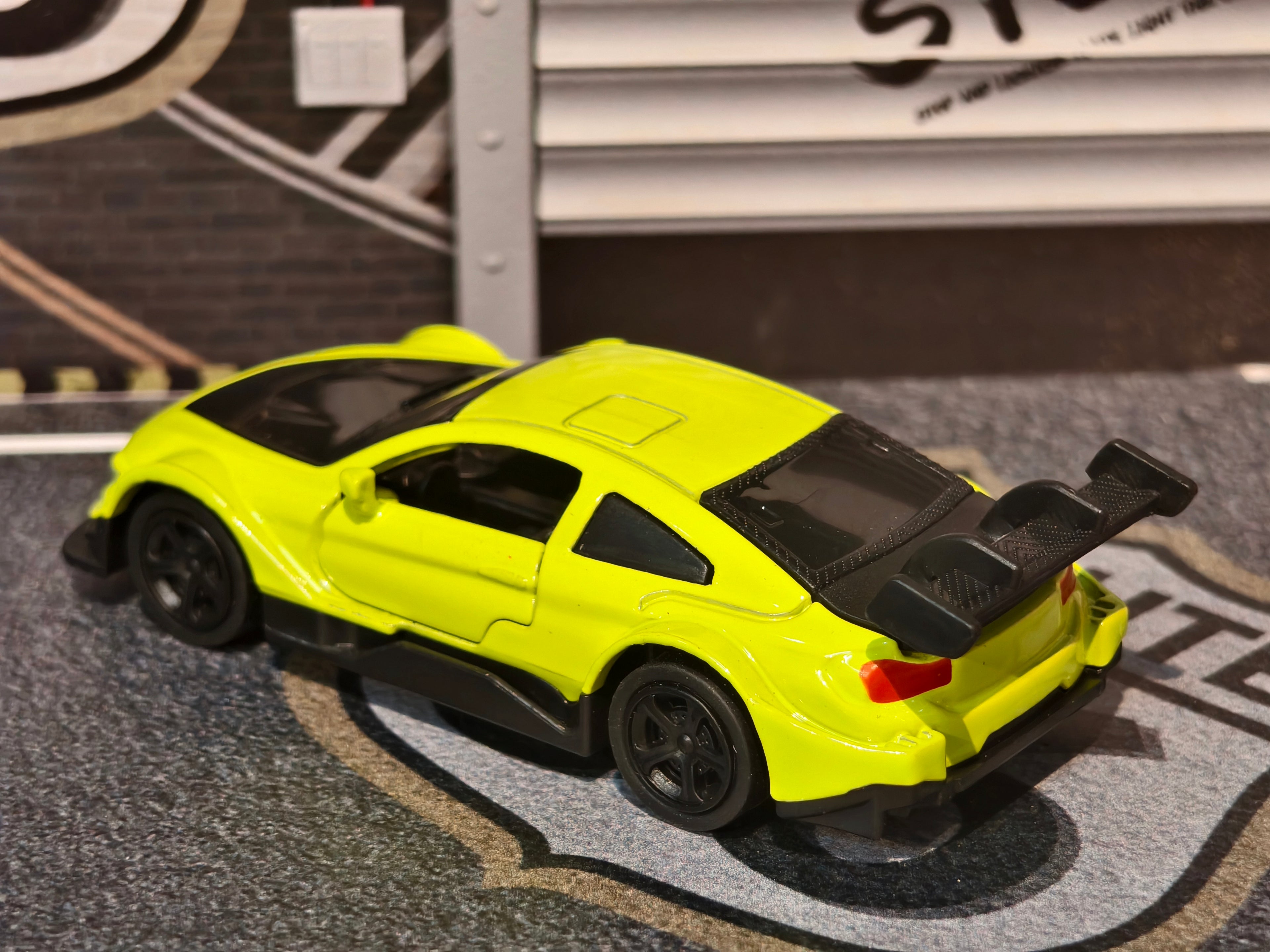 BMW M4 GT3 DTM 1:64 Scale Premium Detailing