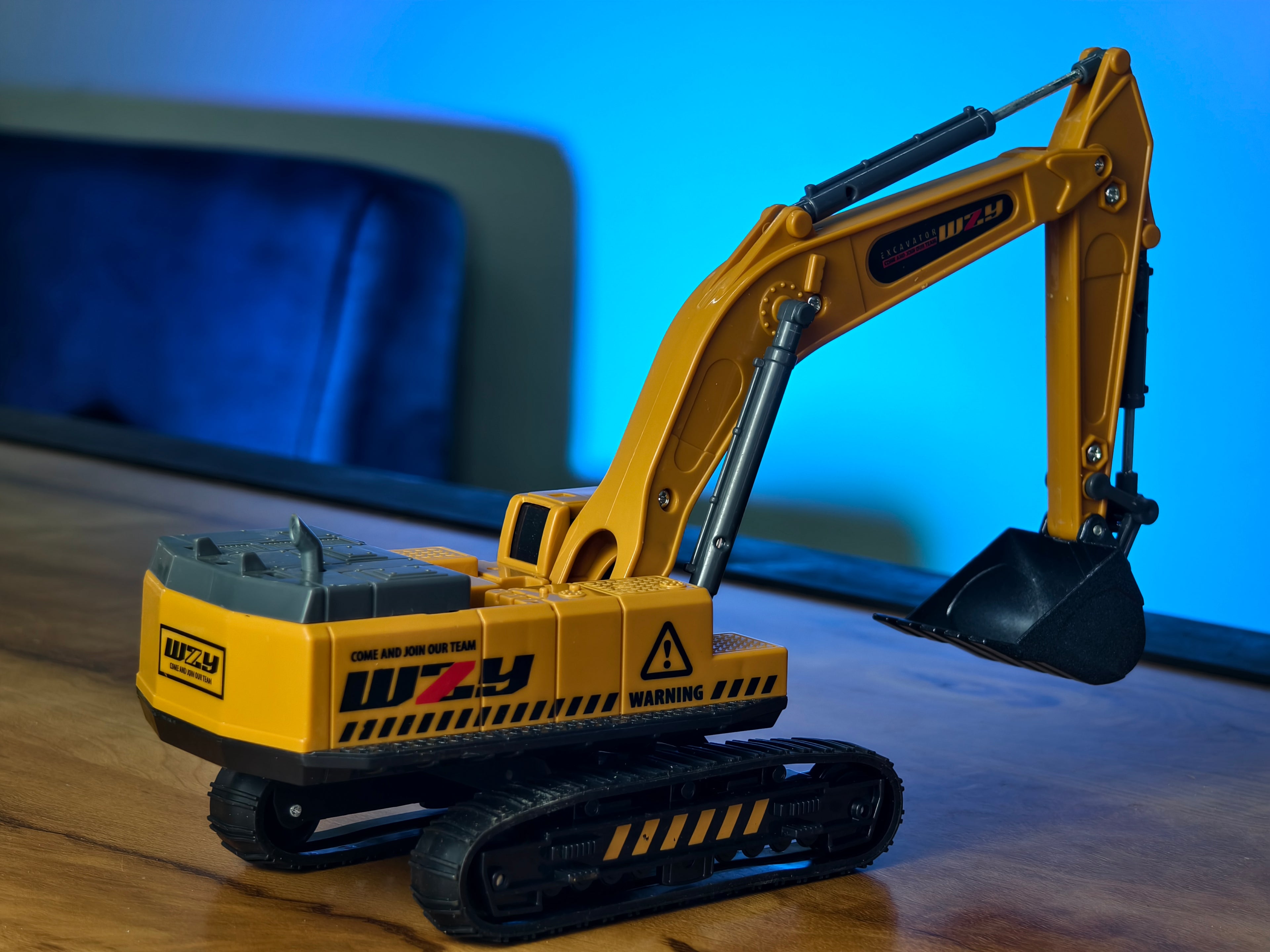 EXCAVATOR 1:55 Scale Diecast and ABS Parts