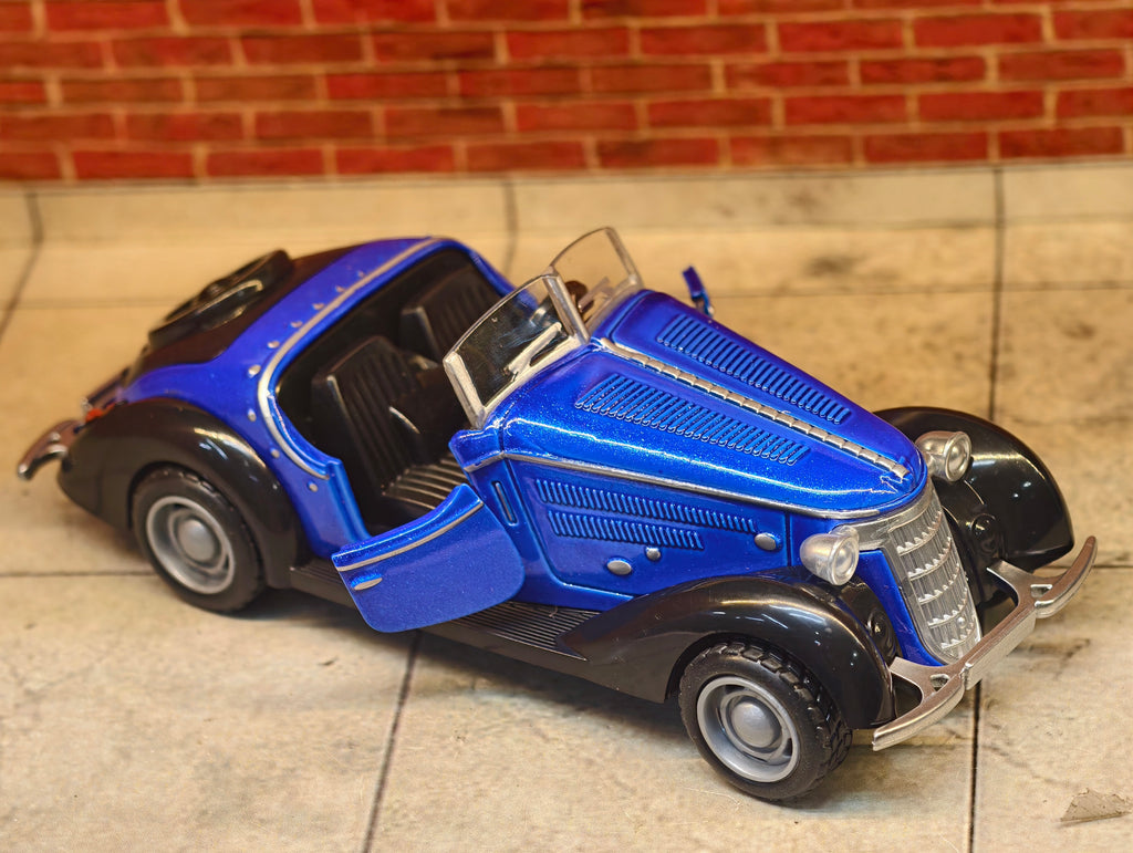 1935–1936 Ford Deluxe Roadster 1:36 Scale