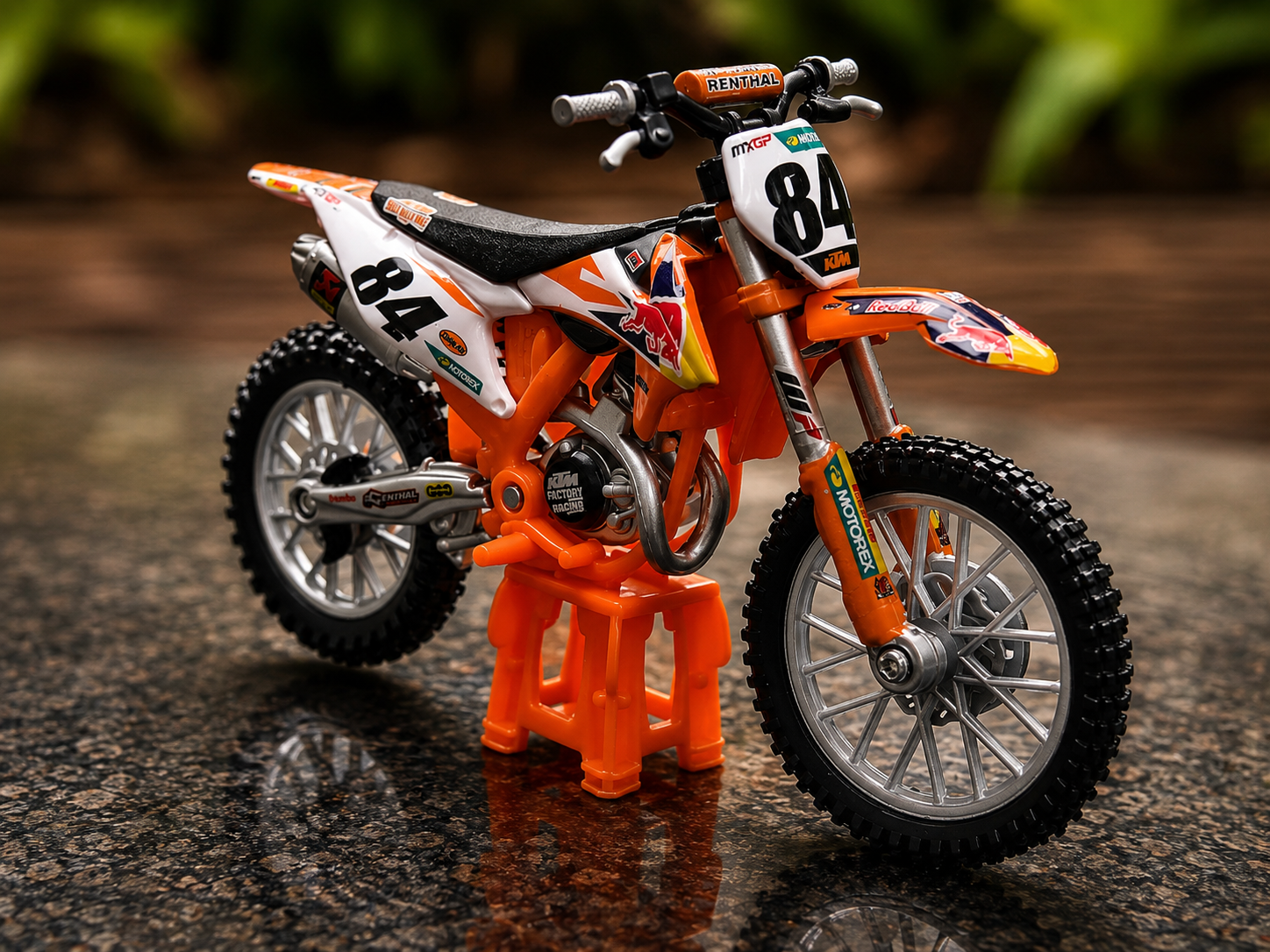 Burrago Official Licensed KTM 450 SX-F Factory Edition 2018  1:18 Scale
