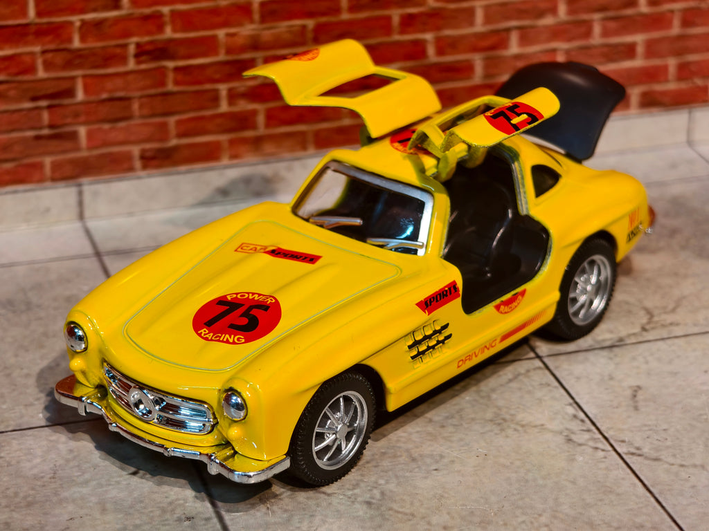 Mercedes Gullwing SL300 1:36 Scale Rally Edition
