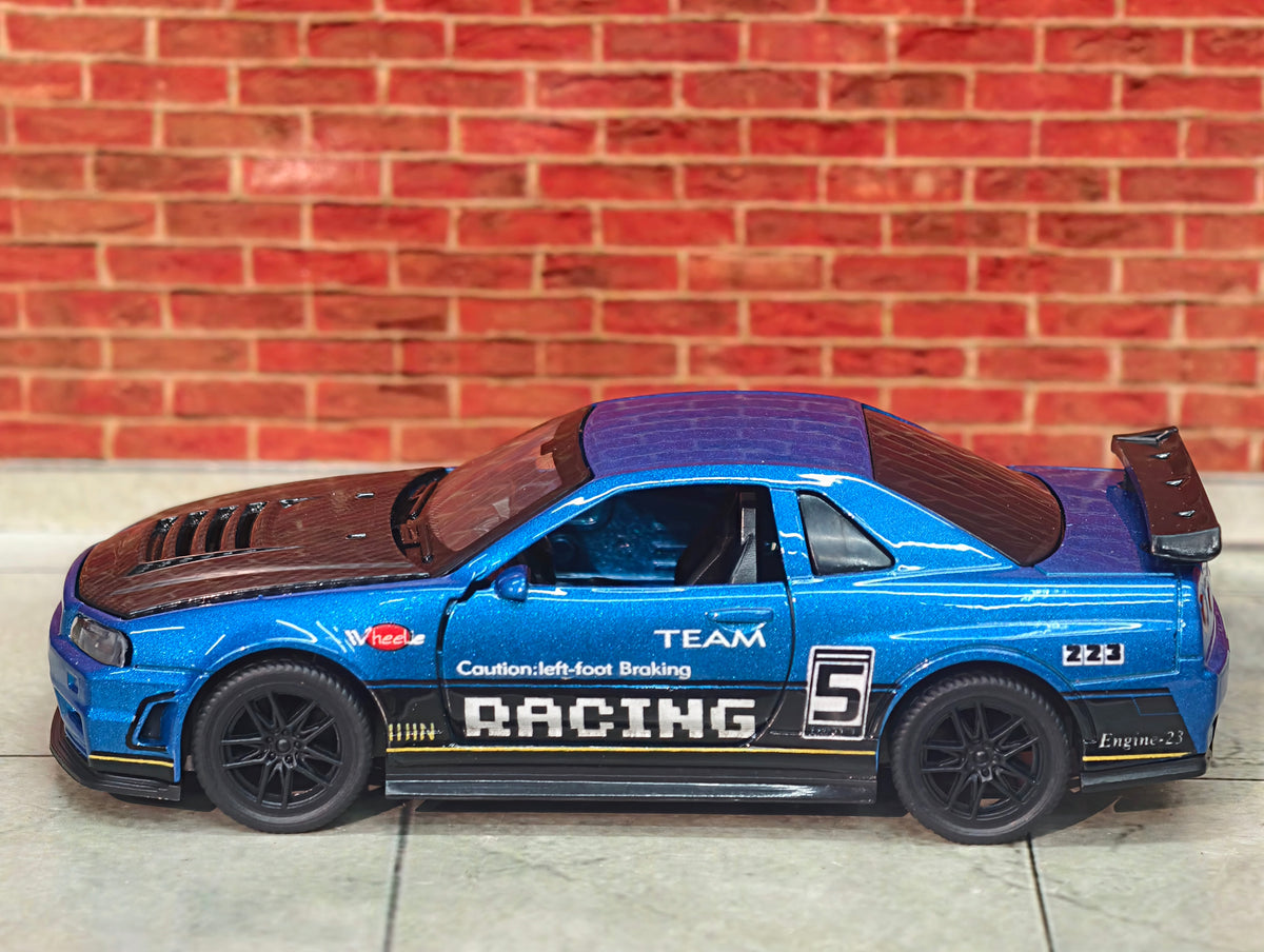 Nissan Skyline R34 1:36 Scale Premium Detailing