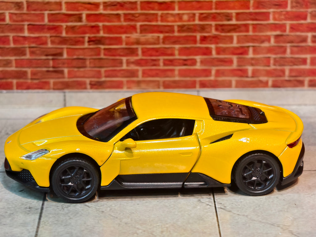 Official Licensed MASERATI MC 21 1:41 Scale