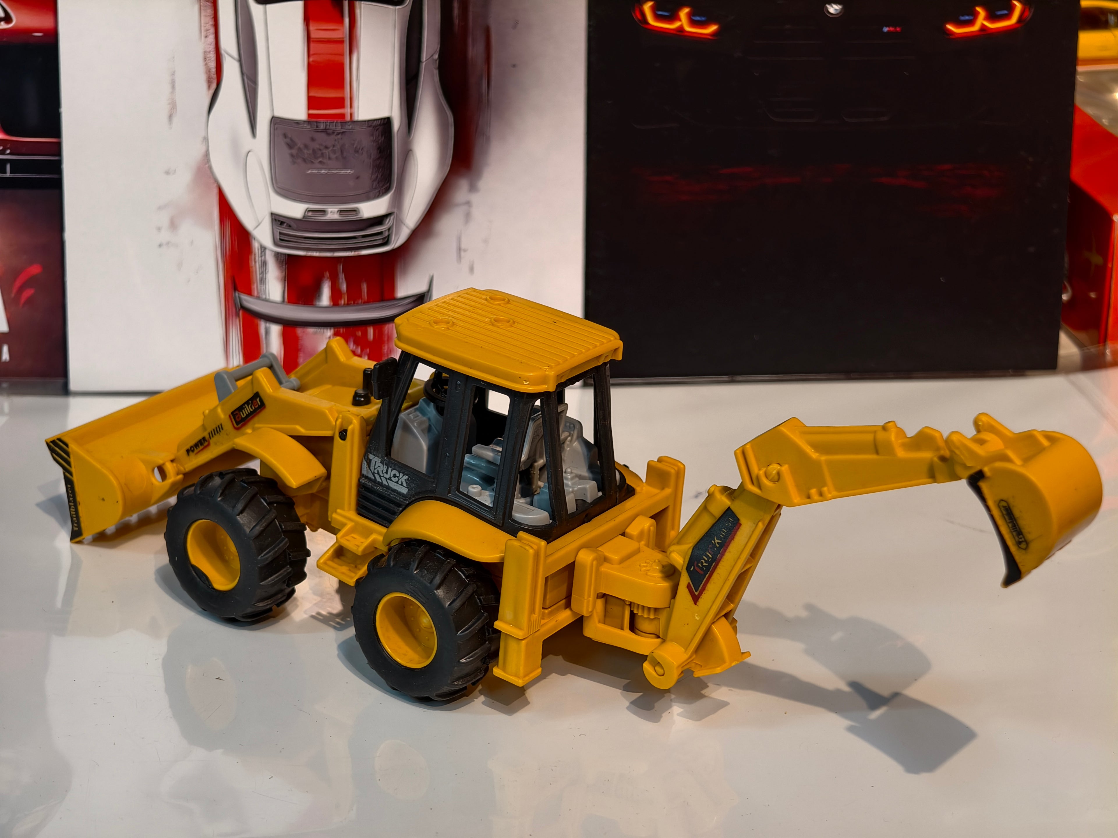 JCB Premium Detailing Fully Functional Arms